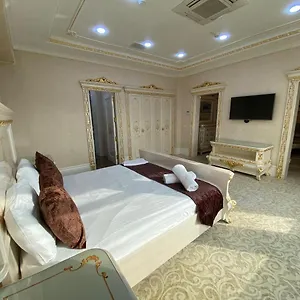 opera.aboutbakuhotels.com/